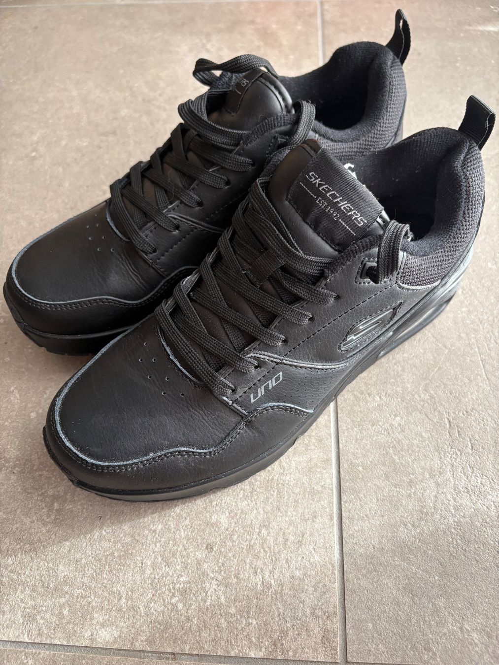 Skechers Scarpe da uomo: Sneakers Skechers Uno – Usato da Mendrisio venduto da Luchino_ 1