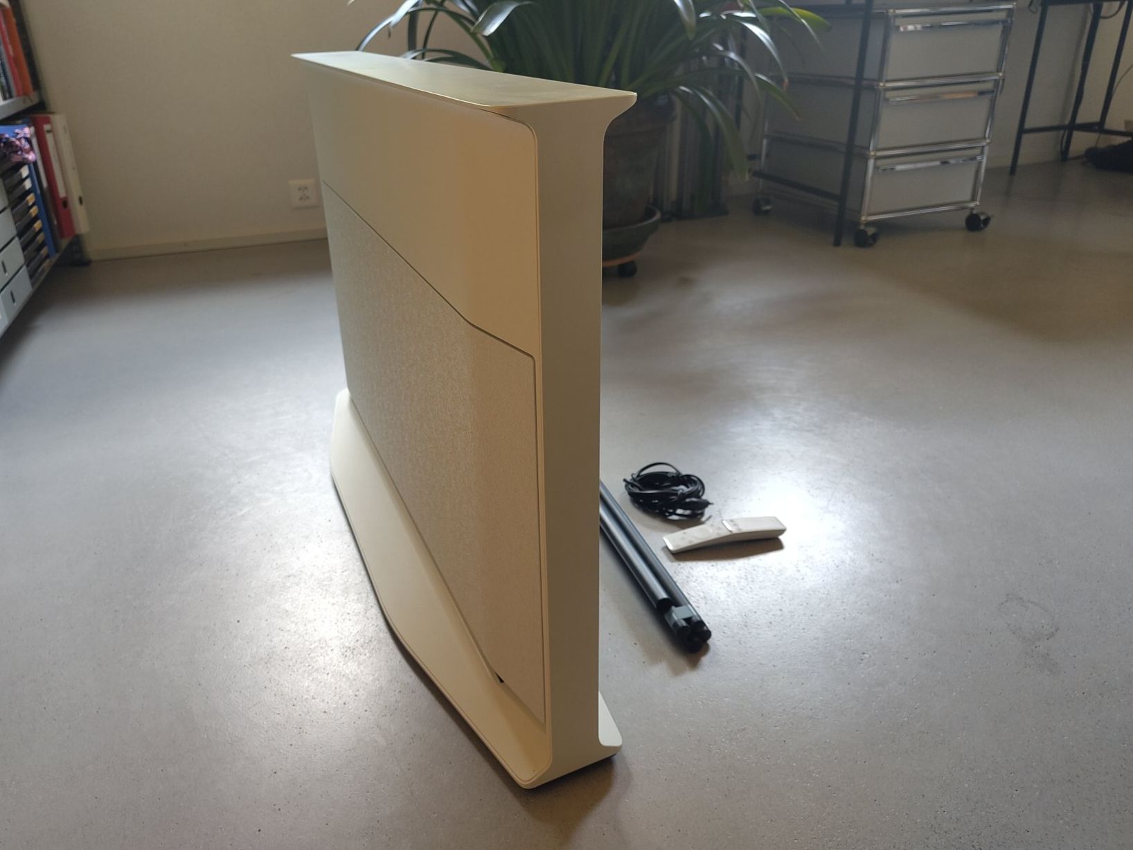 Televisori: Samsung Serif 43" weiss 2020 – Usato da Versam venduto da ntob 1