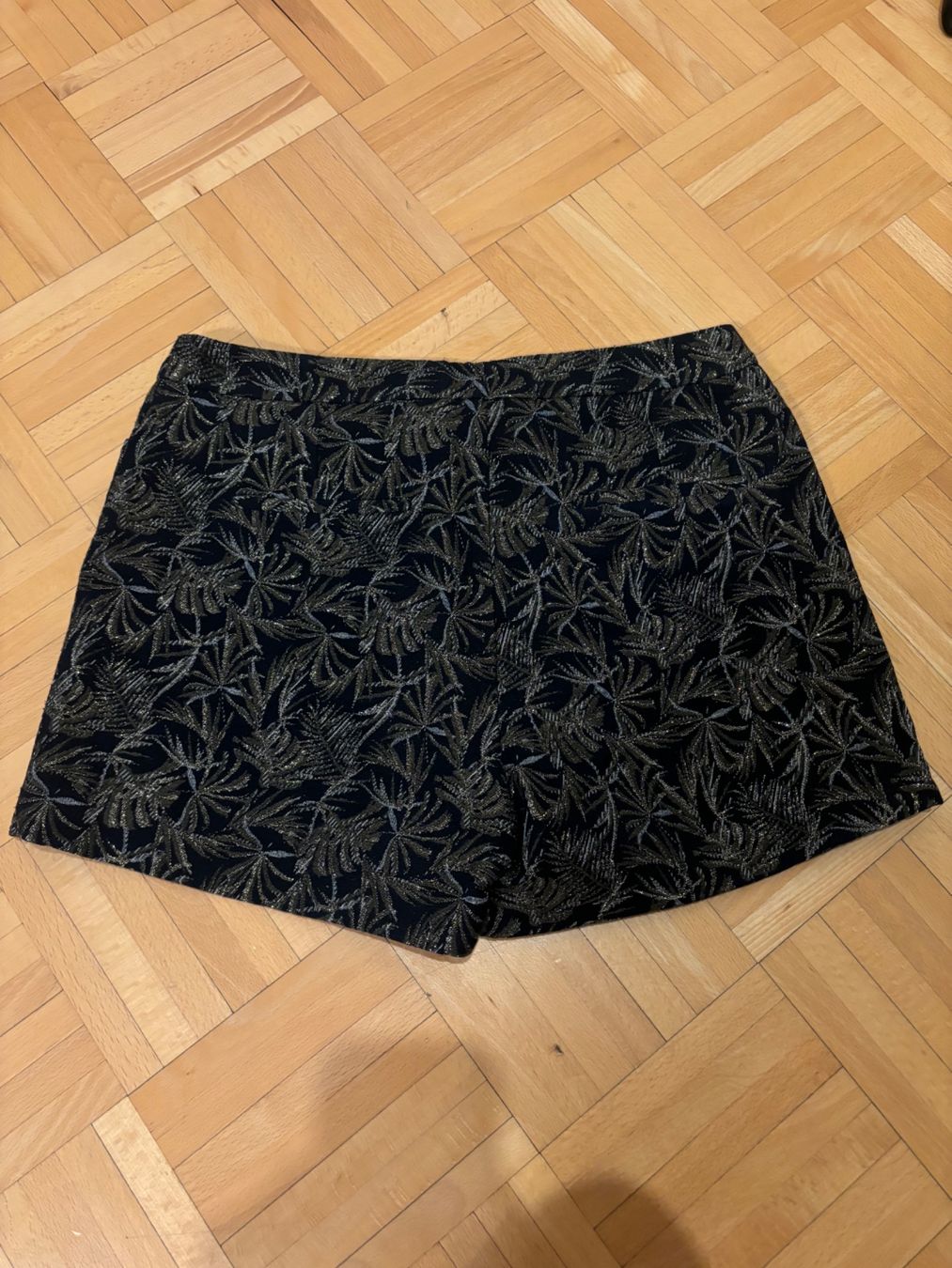 Etam Hosen: Beautiful Etam shorts M – Neu (gemäss Beschreibung) aus Genève von chl_zc89 1