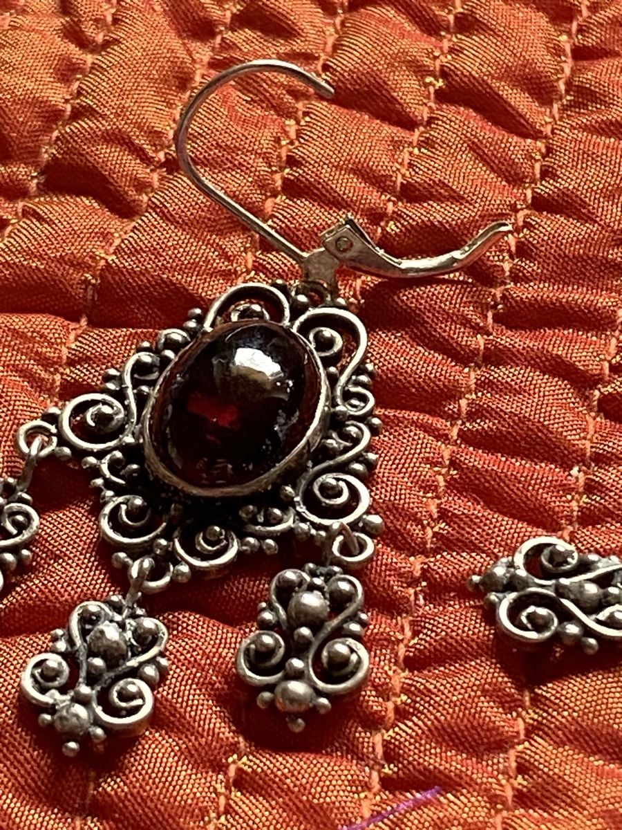 Orecchini pendenti & Orecchini a lobo: Boucles d’oreilles pendantes – Usato da Clarens venduto da OptitesJoliesChoses 2