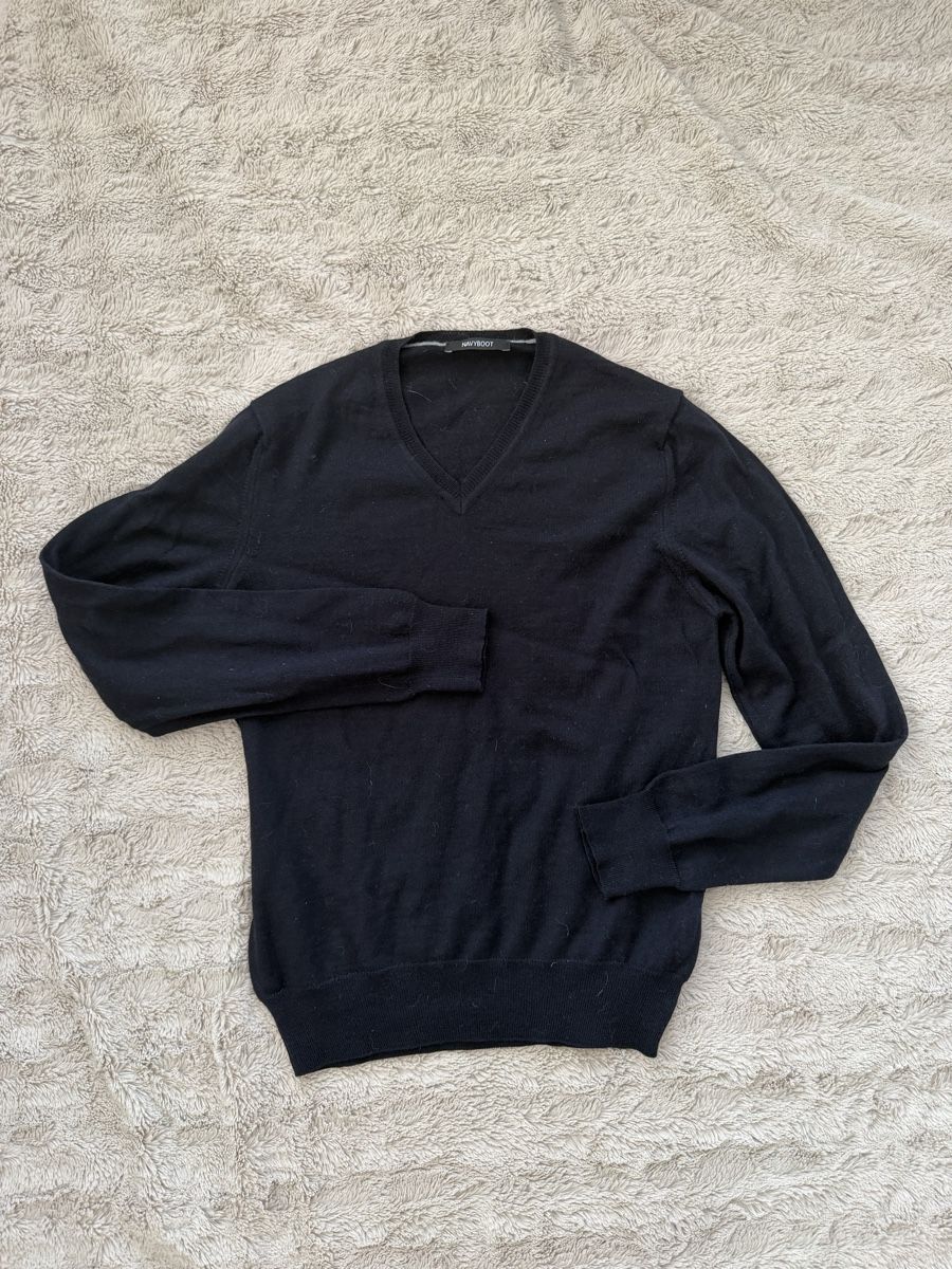 Navyboot Maglioni & Felpe: Navyboot Pullover V-Ausschnitt schwarz Grösse M Zustand – Usato da Aarburg venduto da ane_vp2b
