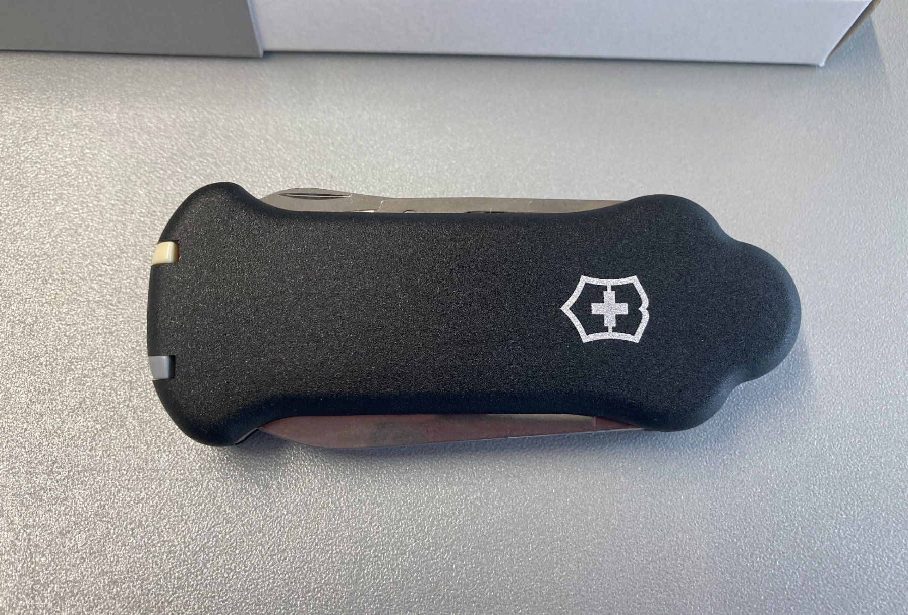 Victorinox Coltelli tascabile: Victorinox Golf Tool schwarz – Nuovo (secondo la descrizione) da Schwyz venduto da chriesibraegel_1291 1