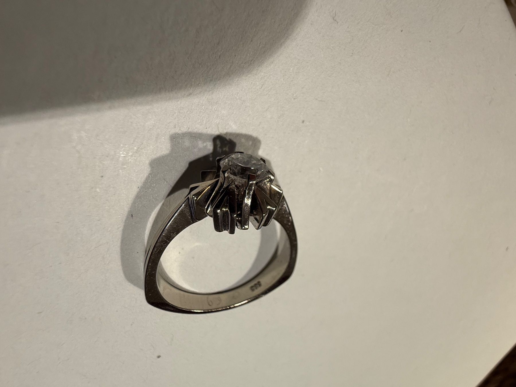 Ringe: Elegant Diamond Ring, White Gold – Gebraucht aus Troinex von Airain 5
