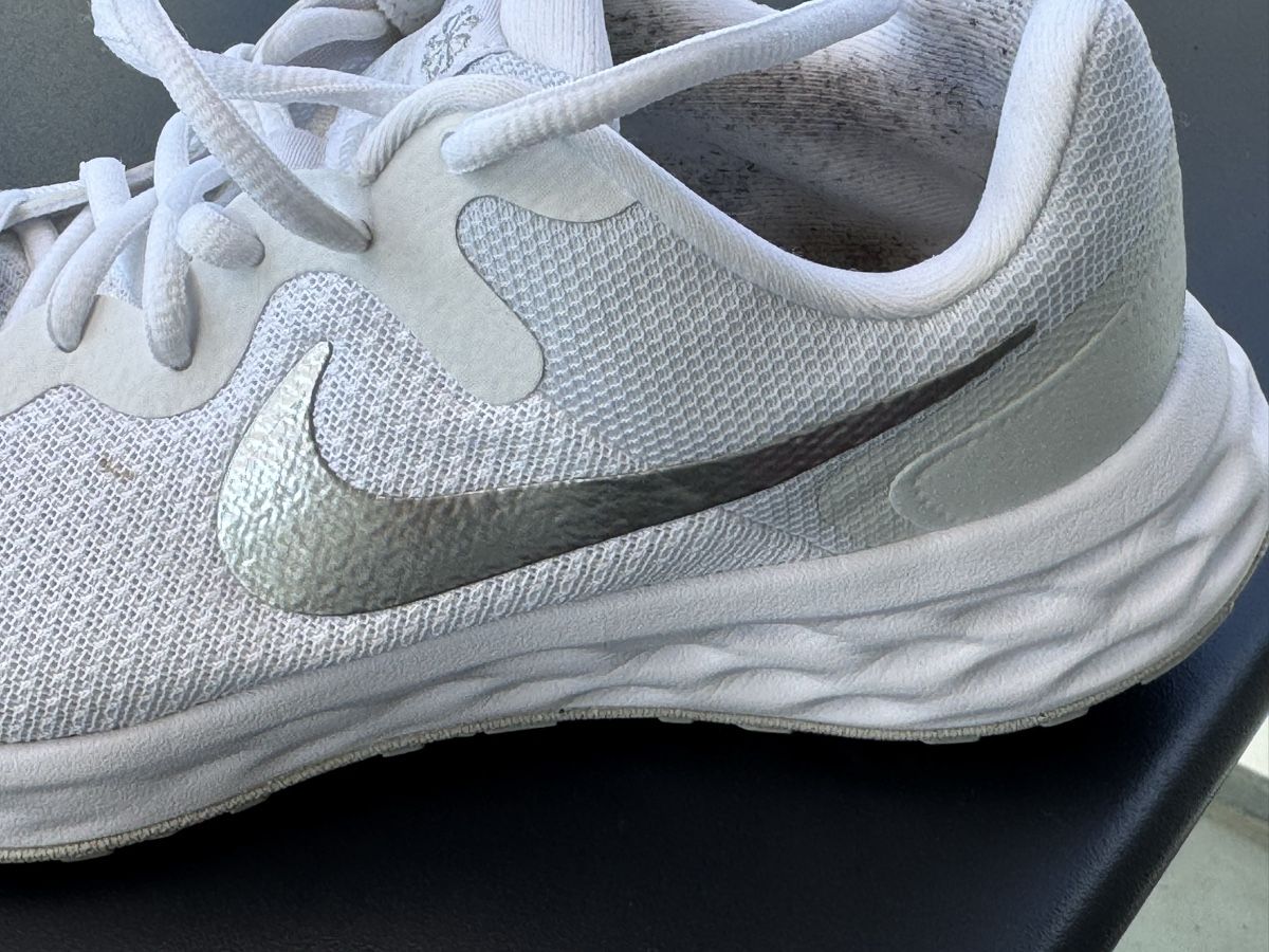 Nike Scarpe da donna: Nike Tennis Freizeit Schuhe – Usato da Regensdorf venduto da scheissspiel 4