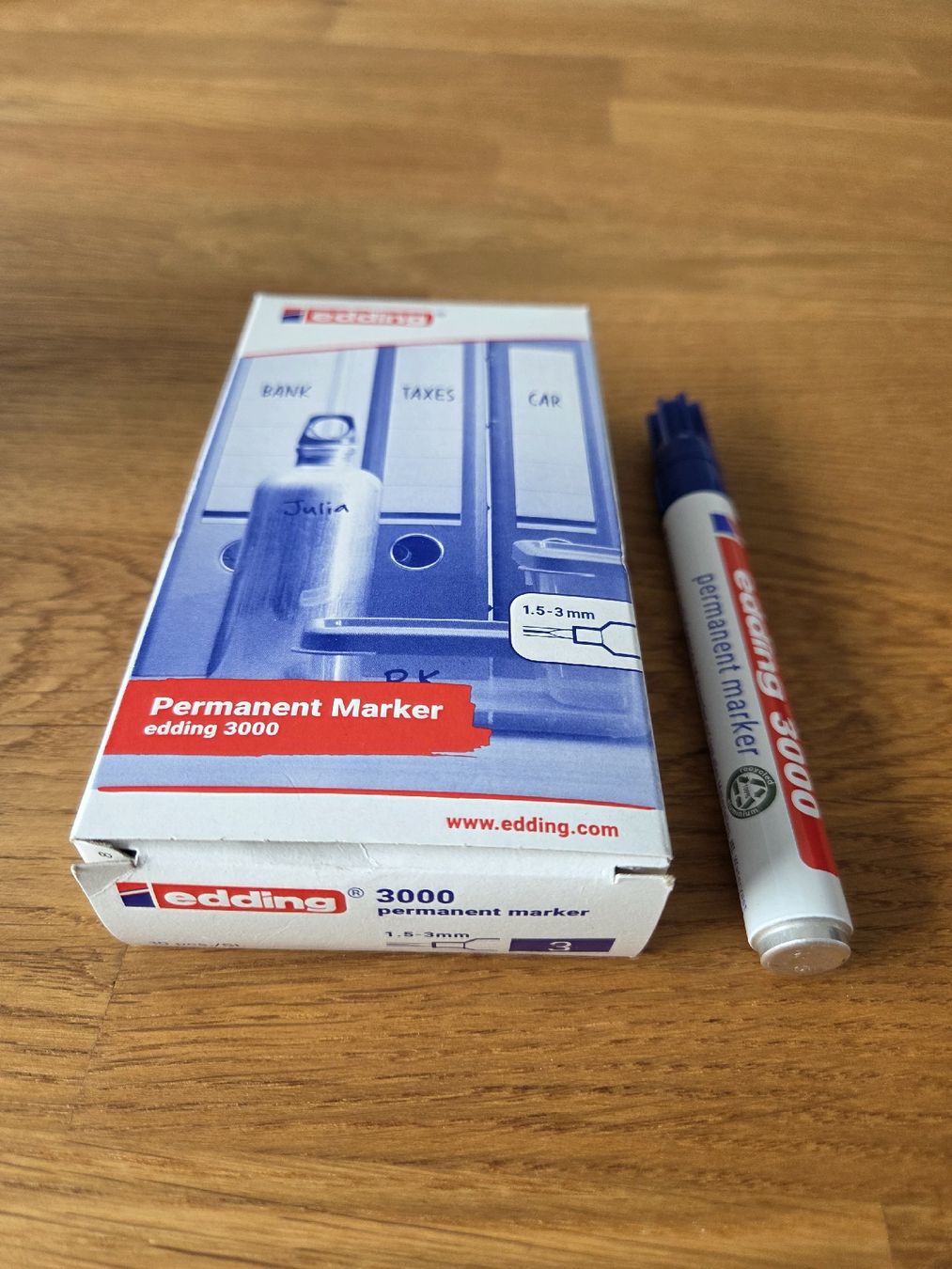 Edding Penna & Evidenziatori: 10er Pack Edding 3000 Permanent Marker blau 1.5-3mm neu – Nuovo e nell'imballaggio originale da Ennetmoos venduto da Gamer2