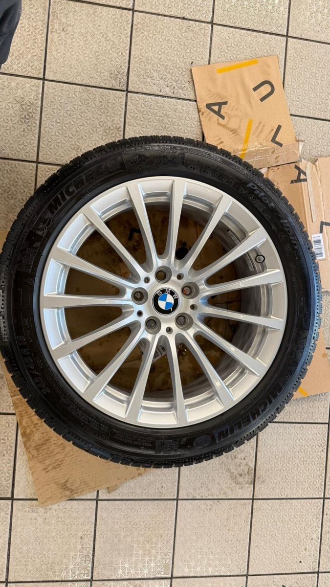 Pneus & Kompletträder: BMW Winterkomplettrad – Gebraucht aus Wattwil von Mueller842 2