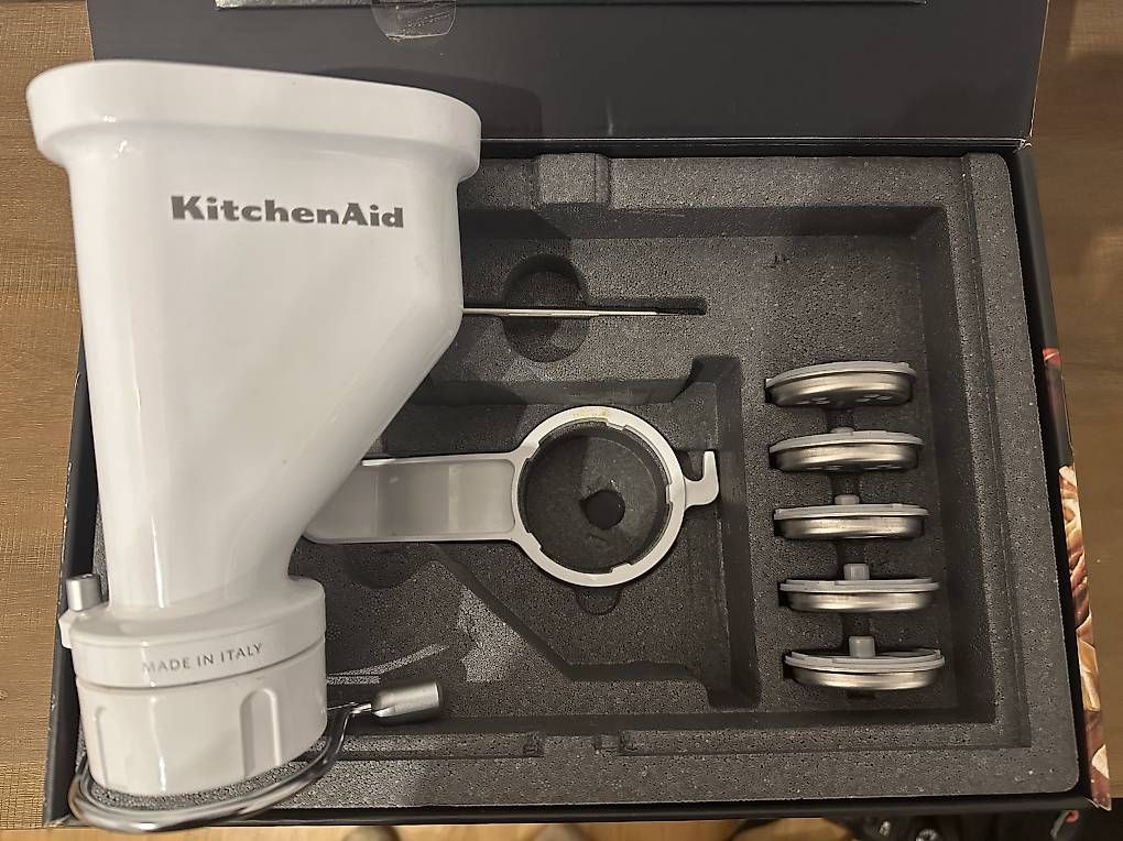 Elettrodomestici da cucina: KitchenAid Nudelvorsatz – Usato da Goldach venduto da Fox_Man 1
