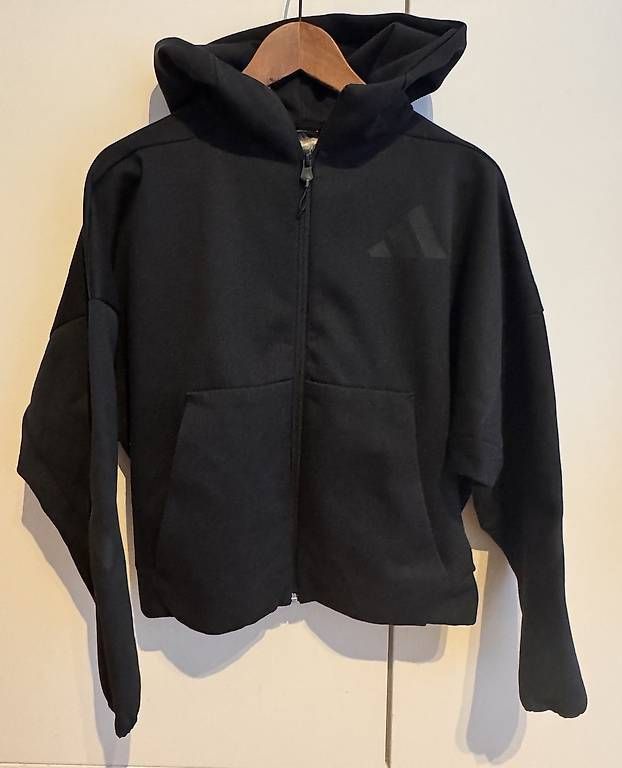 Maglioni & Felpe: Adidas Hoodie/ Pullover Grösse S  – Usato da Schlieren venduto da schiggiZH