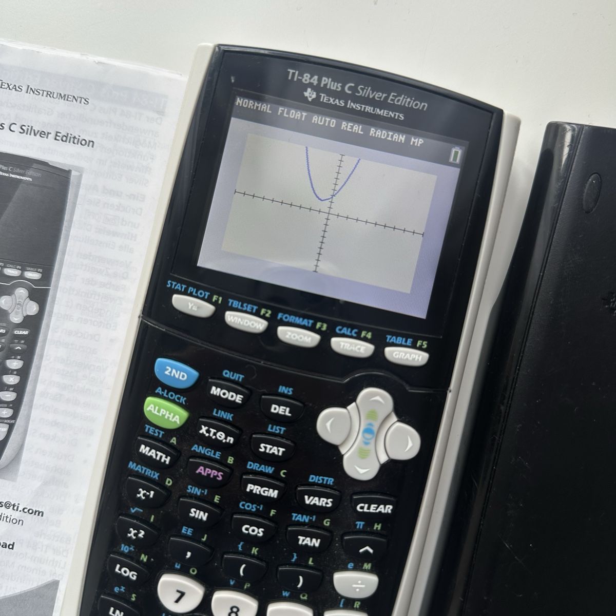 Texas Instruments Taschenrechner: TI-84 Plus C Silver Edition Taschenrechner – Gebraucht aus Givisiez von dor_xb9k 1