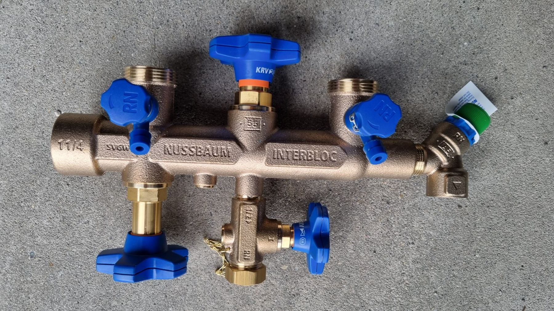 Robinetterie: interbloc Nussbaum Sanitär 5/4" – Neuf avec emballage d'origine à Waldstatt par EP1984
