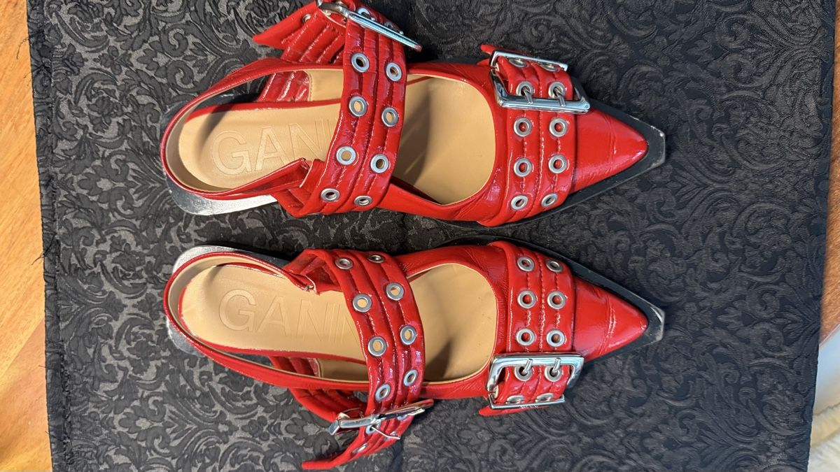Ganni Chaussures femmes: Ganni Schuhe – D'occasion à Wettingen par Nicole_33 1
