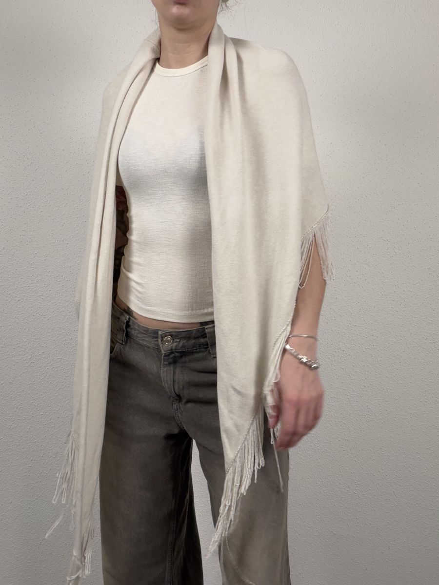 Foulard & Sciarpe: Minority fringe scarf – Usato da Knonau venduto da Grapesvintage 3