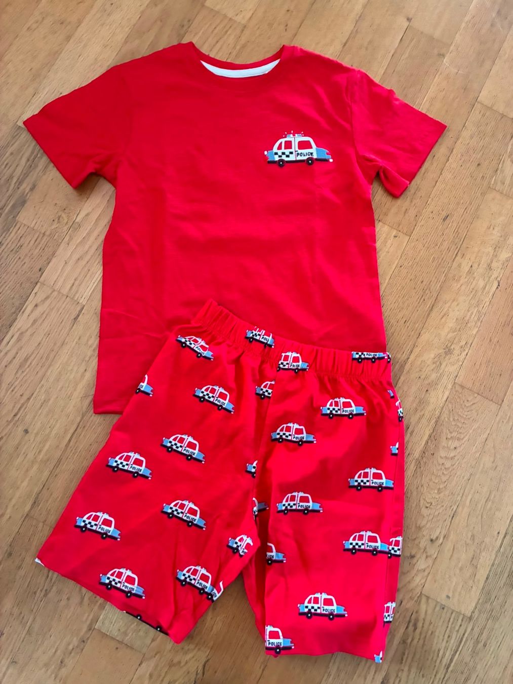 Next Pigiama & Simili: Tolles Pyjama Gr. 122, Neu von Next – Nuovo (secondo la descrizione) da Richterswil venduto da duffi326464
