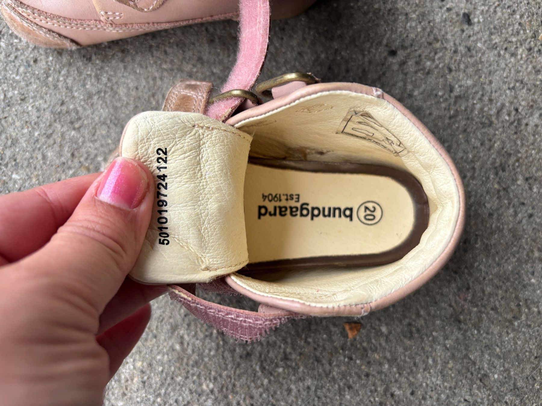 Scarpe per ragazze: Bundgaard Leder-Kleinkindschuhe, Größe 20 – Usato da Brugg AG venduto da tsannen