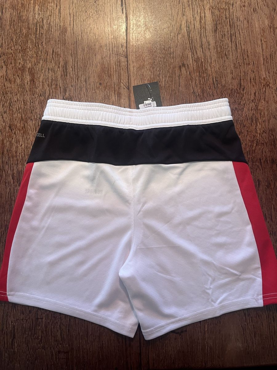 Pantaloni: AC Milan Hosen Gr. 152 – Nuovo (secondo la descrizione) da Birmensdorf ZH venduto da Liruli 1