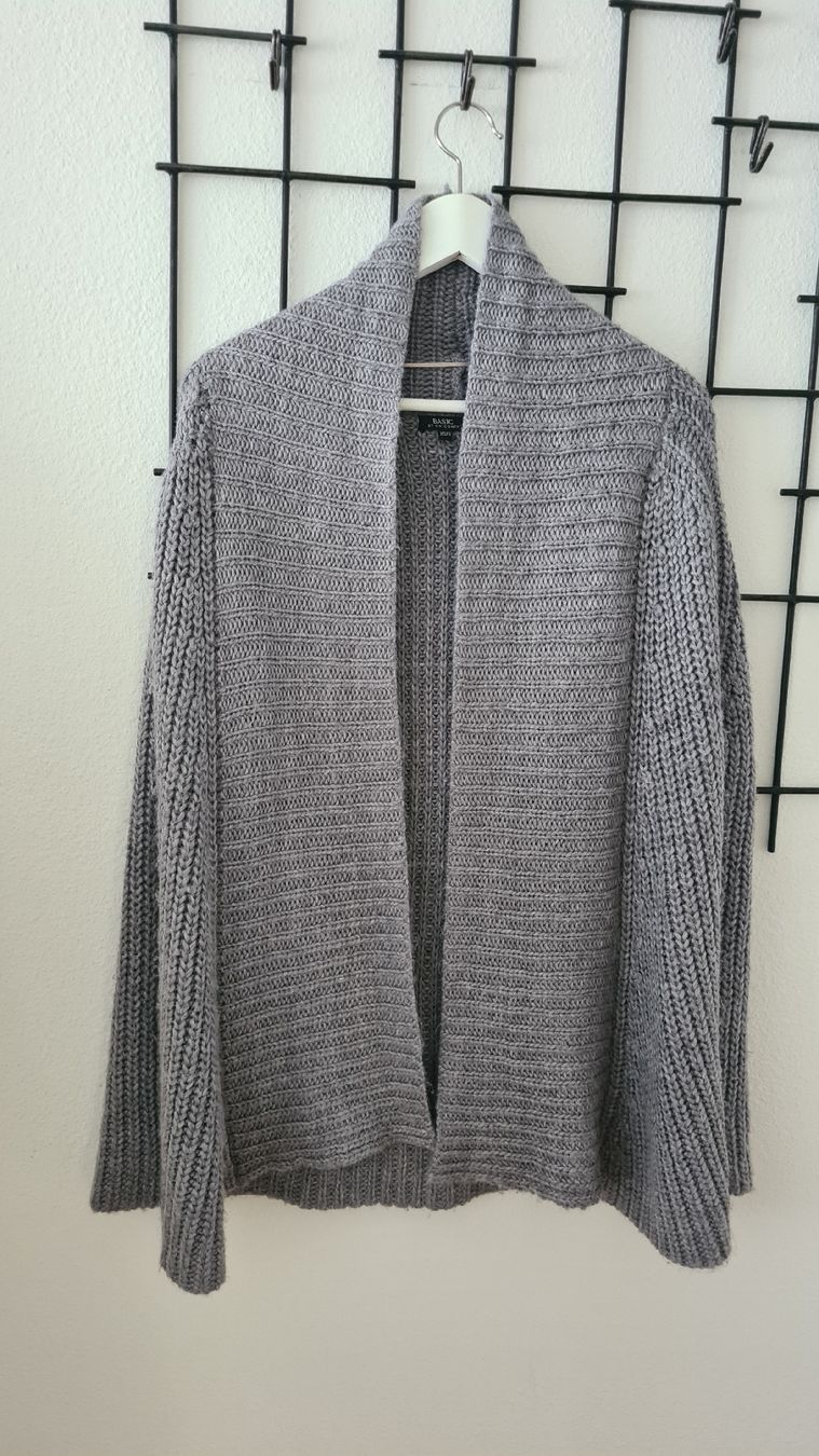 Jacken: Grauer Strickjacke XS/S von Chicorée – Gebraucht aus KRIENS von Franzy_Blond10 4