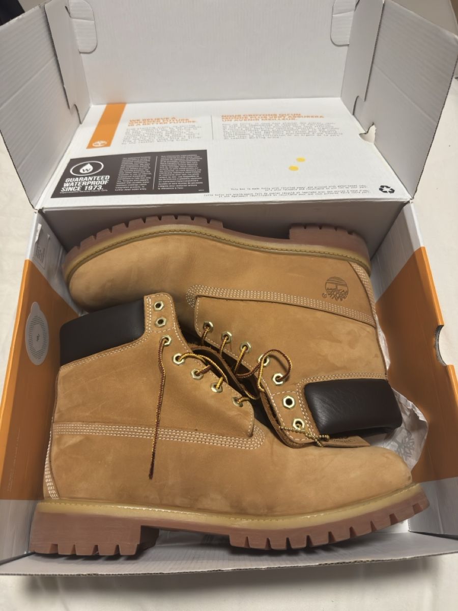 Scarpe da uomo: Timberland - Premium 6 in Waterproof Boot Wheat Nubuck – Nuovo e nell'imballaggio originale da Zürich venduto da CBN_Fashion 4