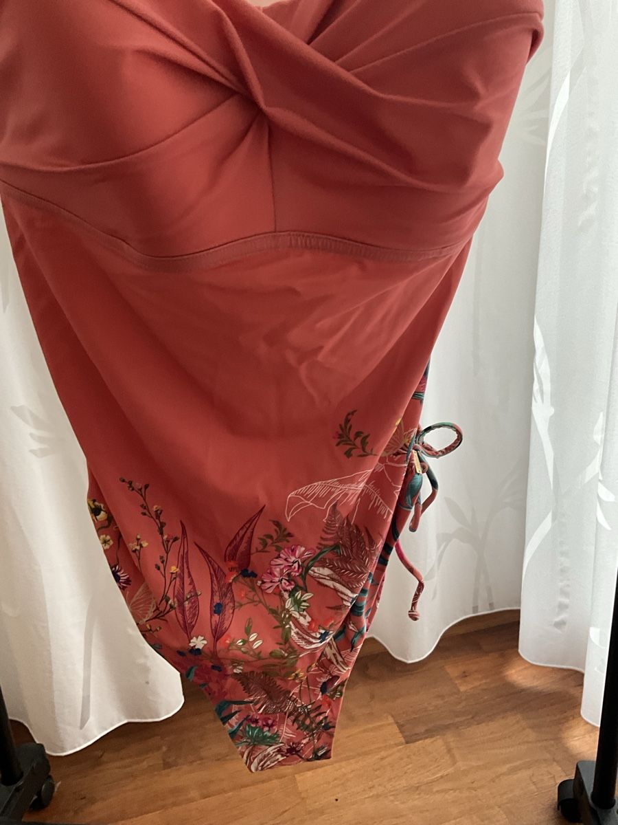 Triumph Costumi da bagno & Bikini: Badeanzug  – Usato da Goldau venduto da Rocco_2024 1