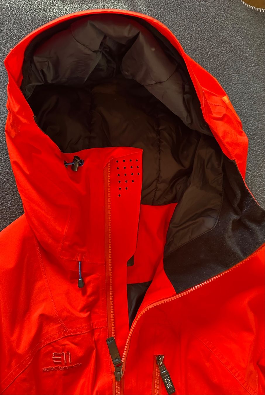 Elevenate Giacche: Elevenate Creblet Gortex Veste Red Glow – Nuovo (secondo la descrizione) da Verbier venduto da gue_mmv5 4