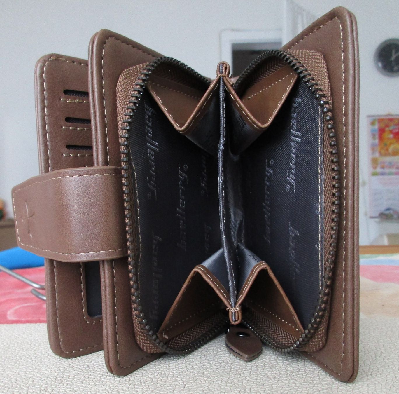 Portafogli: Herren Brieftasche – Usato da Basel venduto da Flohmi-Basel 2