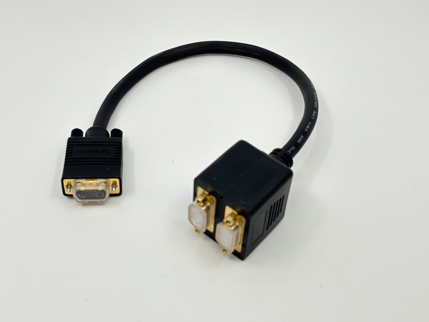 Unità & Adattatore: StarTech.com VGA zu 2x VGA Adapter – Usato da Zürich venduto da carlmitk