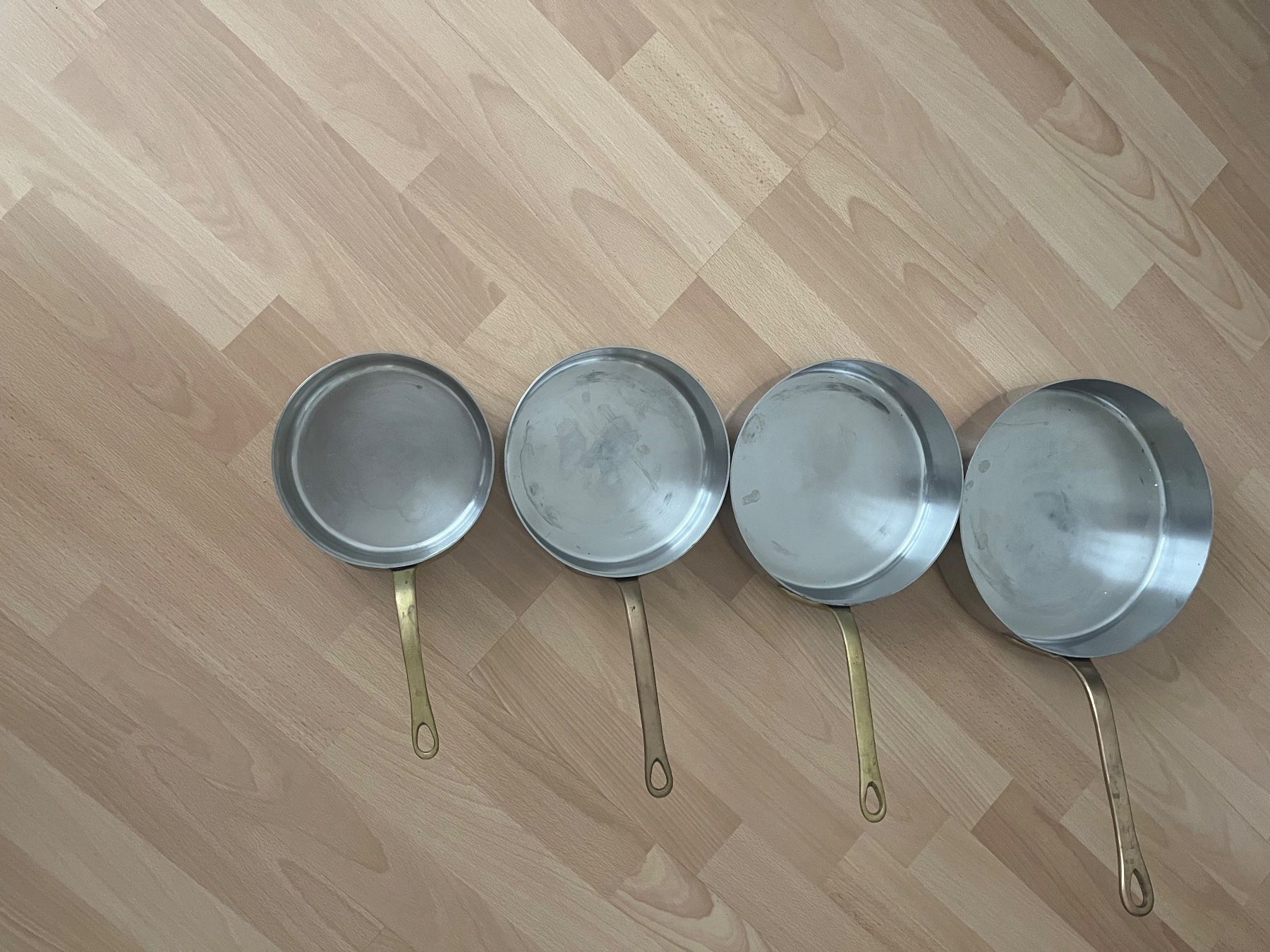 Padelle: Servierpfannen mit Stiel – Usato da Wichtrach venduto da hjlaeser01