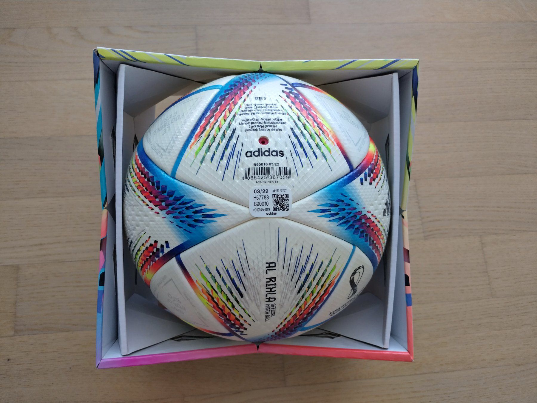 Adidas Palloni: Adidas Al Rihla Pro ab 1.- CHF – Nuovo e nell'imballaggio originale da Affoltern am Albis venduto da AudiS5 1