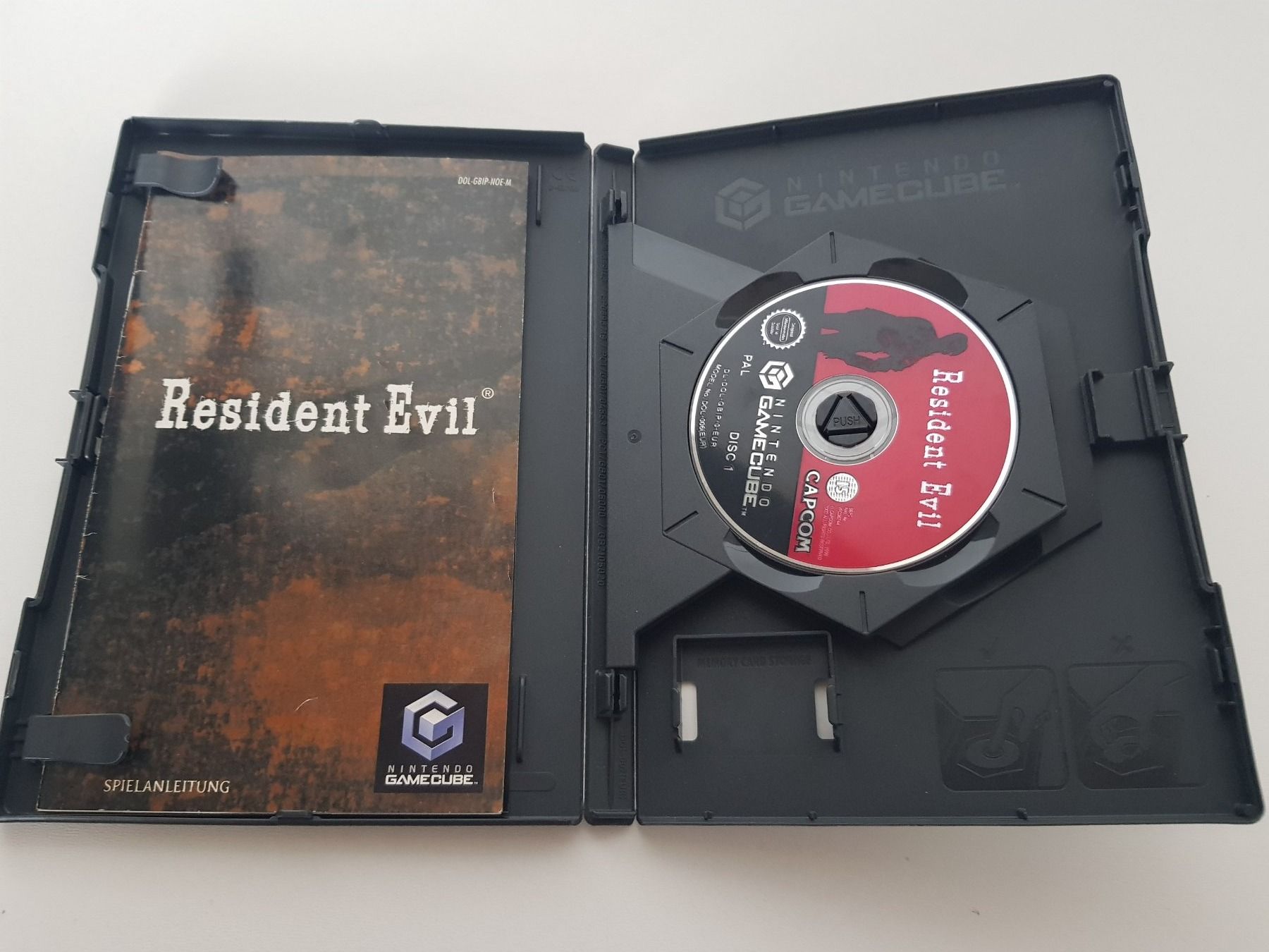 Nintendo Spiele: Resident Evil - Nintendo Gamecube Komplett – Gebraucht aus Bassersdorf von  3