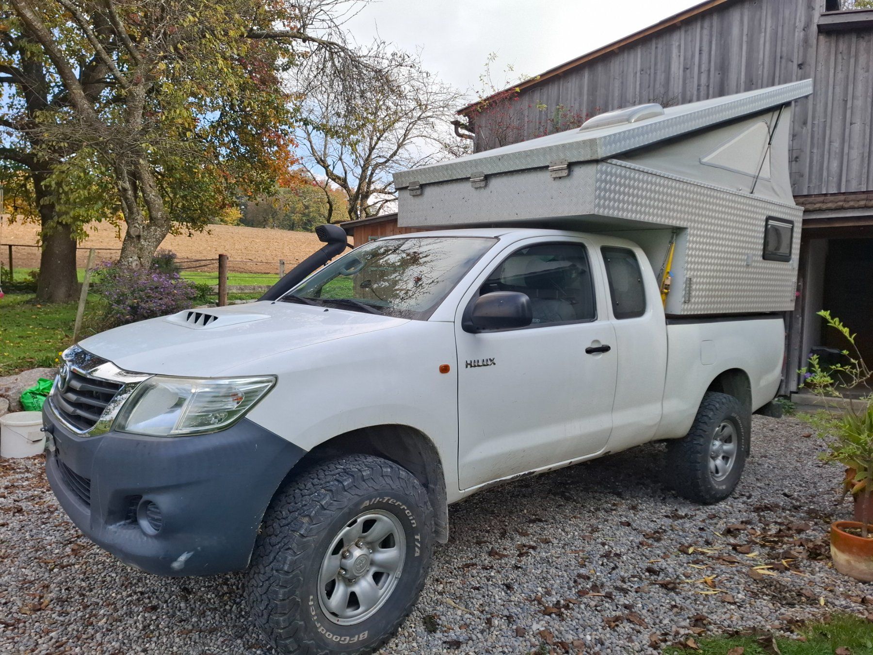 Veicoli da campeggio: Wohnkabine Offroad – Usato da Dickbuch venduto da Iban1 7