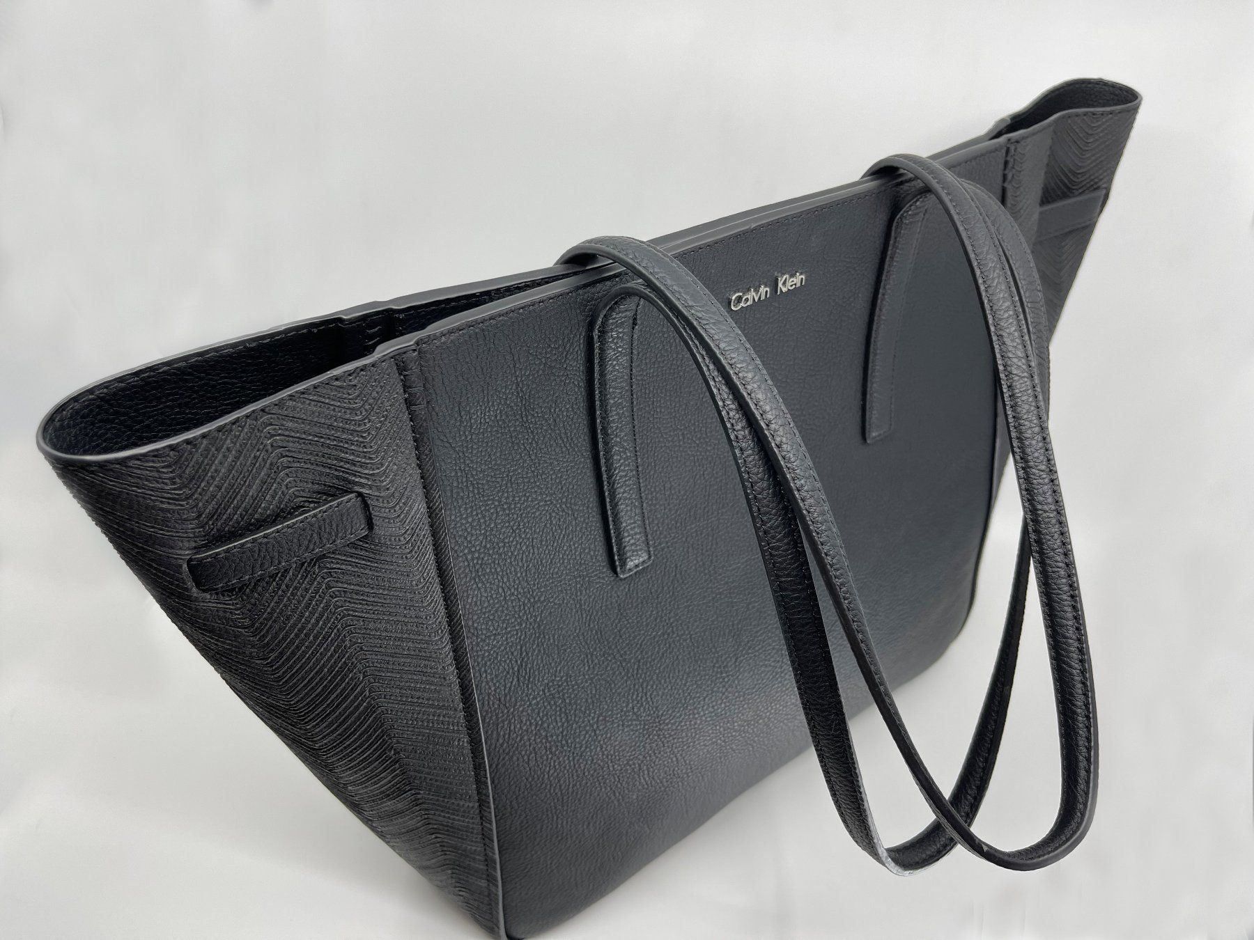 Calvin Klein Borse da donna: Exclusive Calvin Klein Handtasche – Nuovo (secondo la descrizione) da Langwiesen venduto da rtWebshop 6