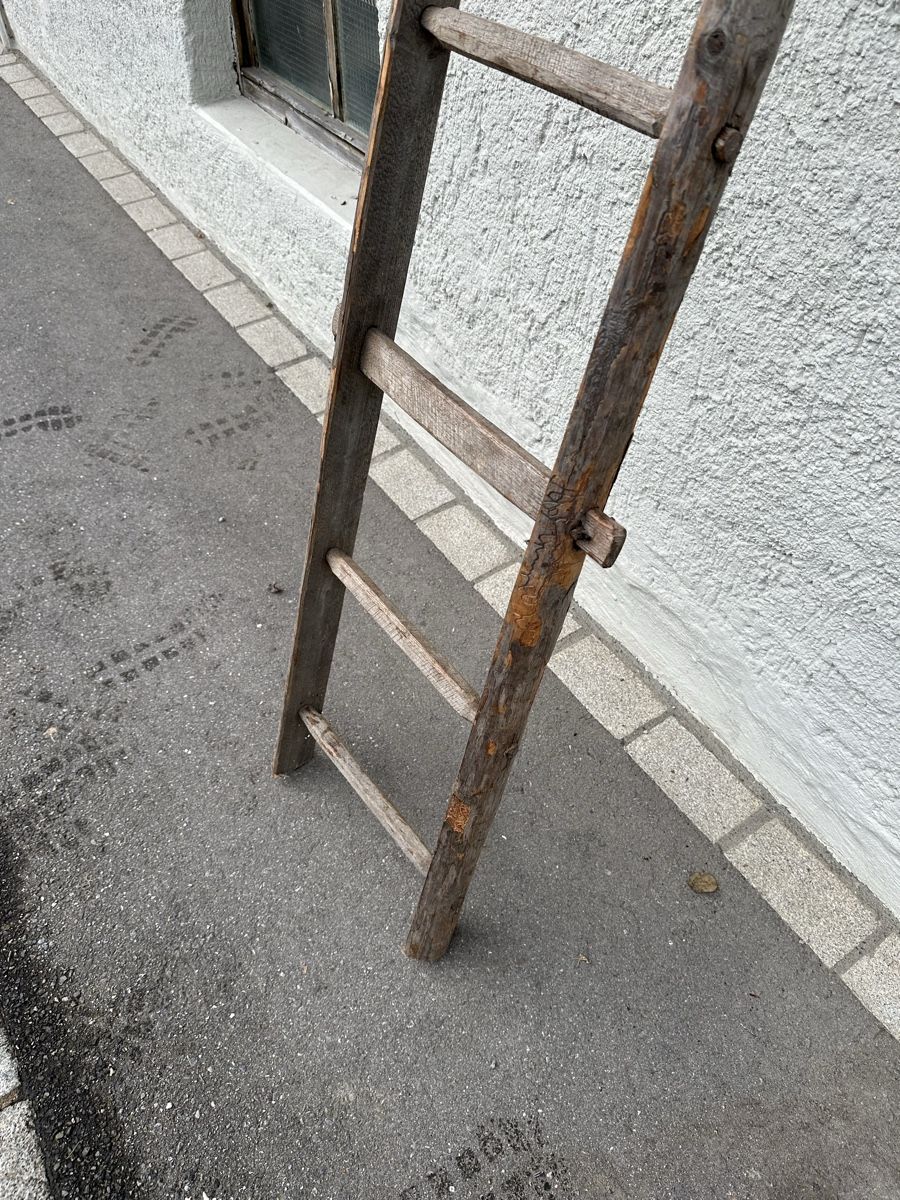 Scale: Alte Holzleiter – Usato da Villmergen venduto da Bezdupe 6