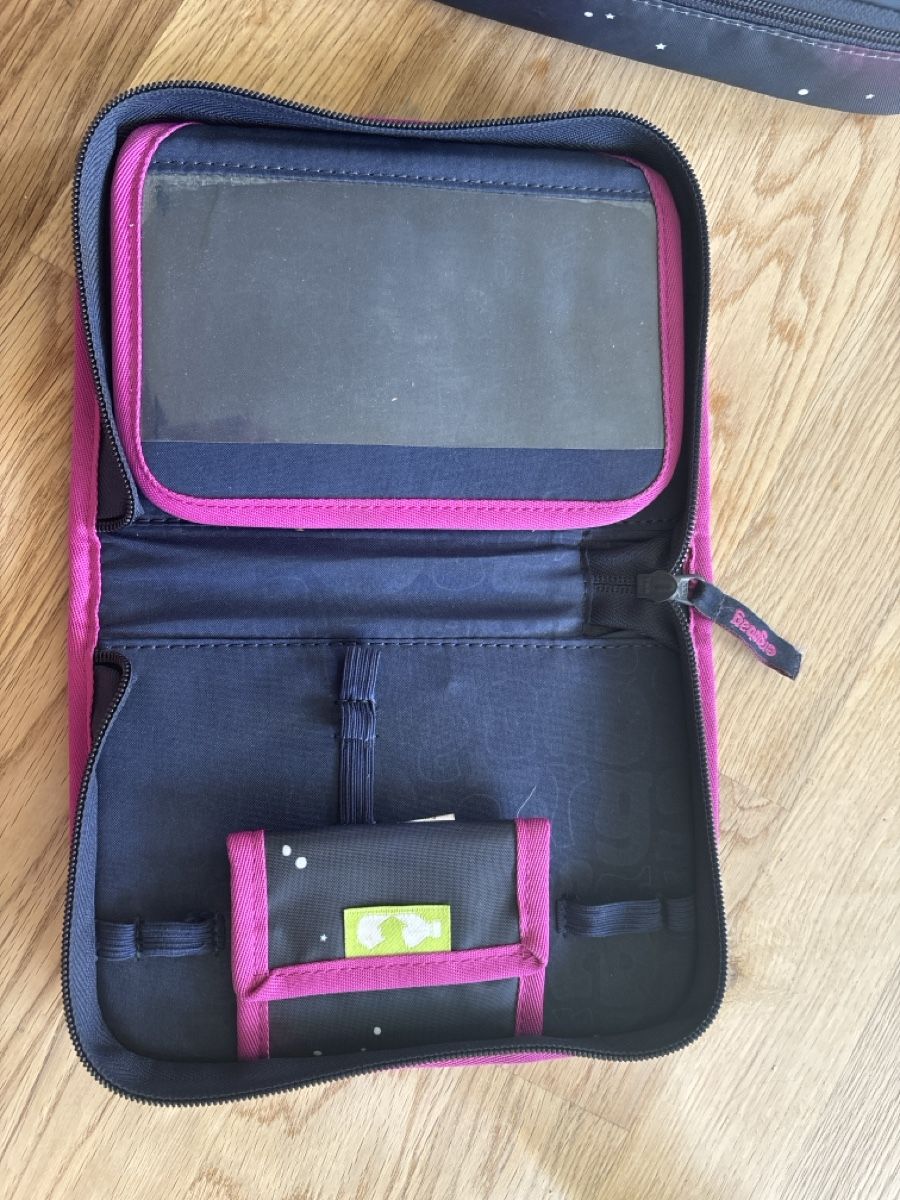 Ergobag Schüler-Etuis: Ergobag Federmäppchen/Etui Galaxy Motive – Gebraucht aus Rickenbach b. Wil von Tweeny02 3