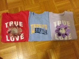 4 Stk. Mädchen Shirts & Pullover Gr. 140