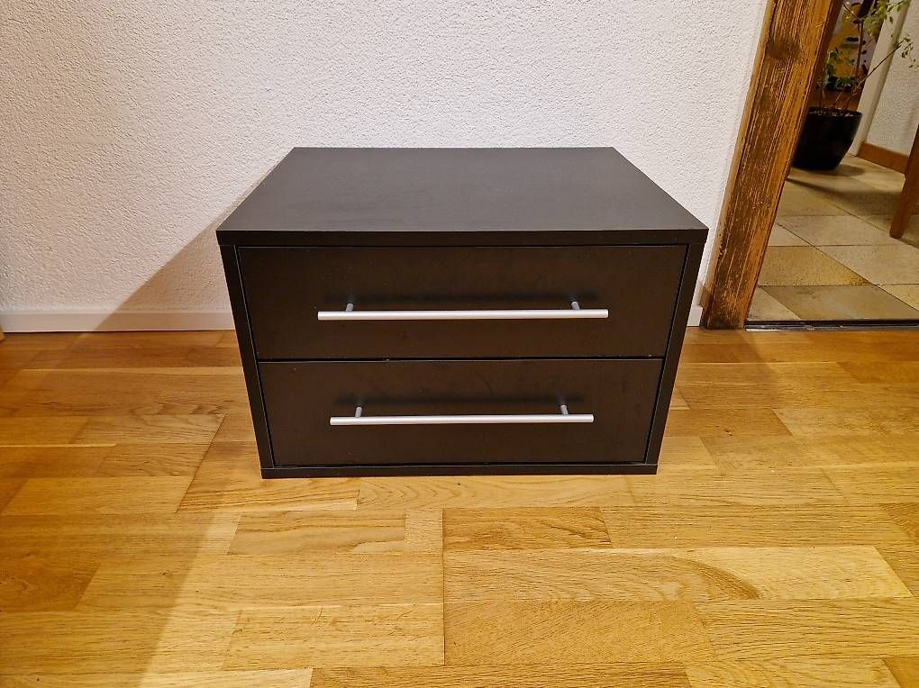 Comodini: Nachttisch – Usato da Merenschwand venduto da AndrinaS