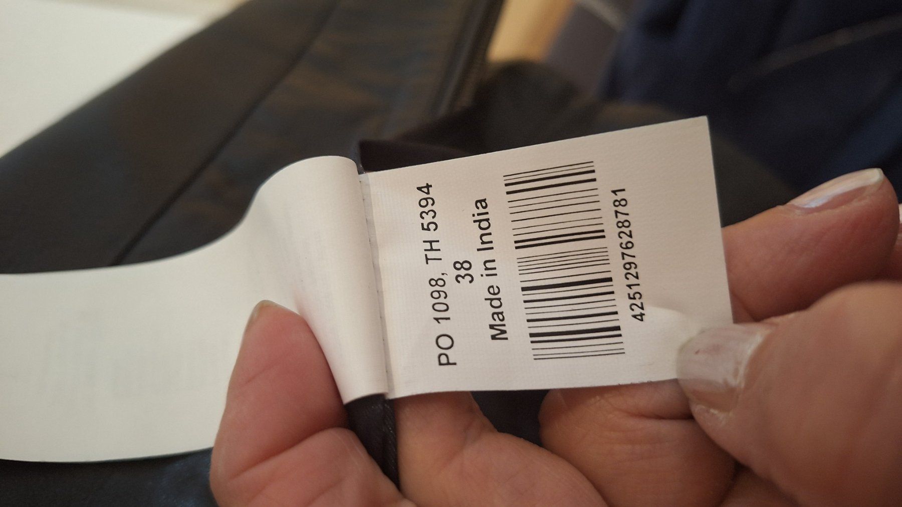 Giacche: Lederjacke Tamaris Gr. 38 schwarz – Nuovo e nell'imballaggio originale da Niederrohrdorf venduto da Papillon_47 5