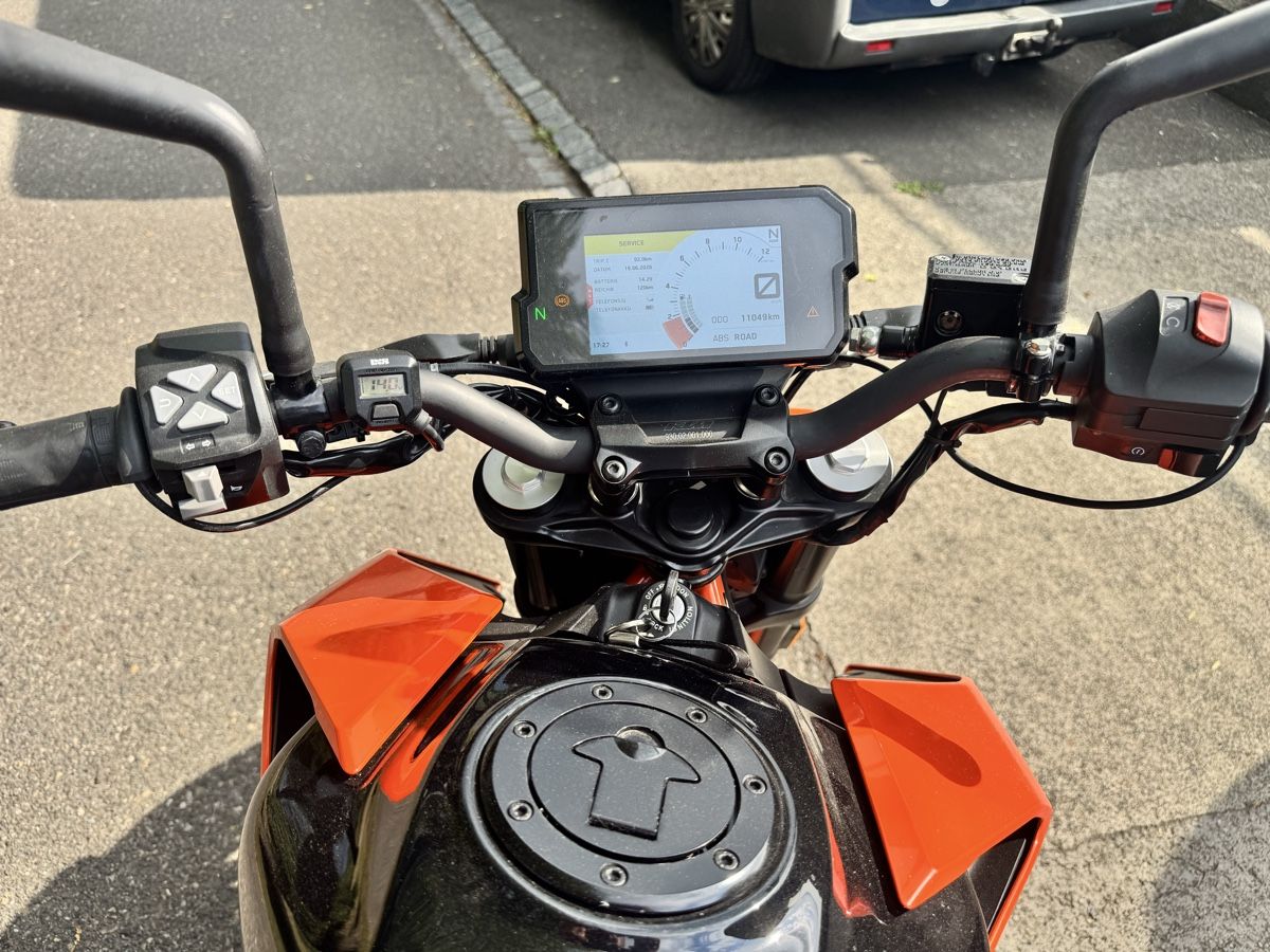 KTM Route: Ktm Duke 390 – D'occasion à Affeltrangen par Simon12 3