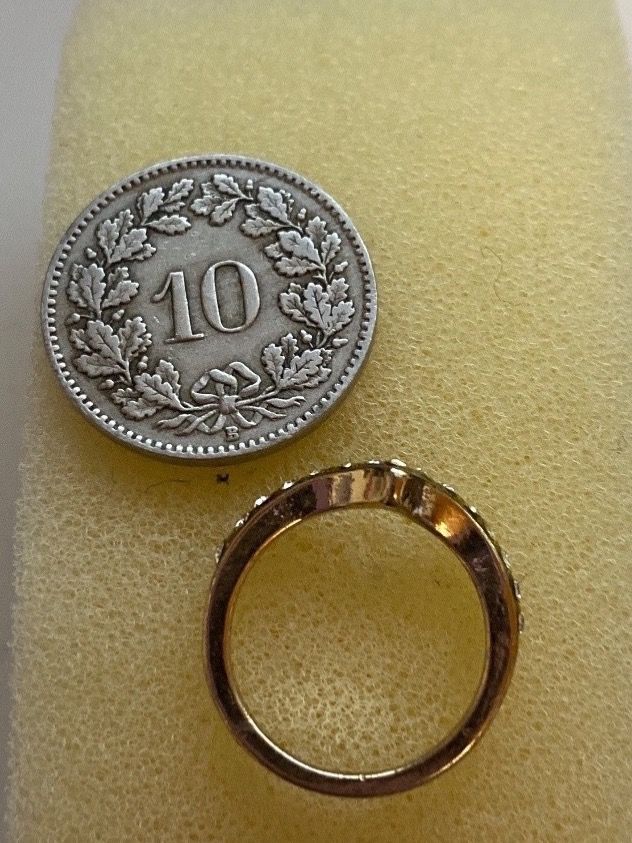 Ringe: BAGUE - PETITE - BILLANTS – Gebraucht aus Le Brassus von cinema13 1