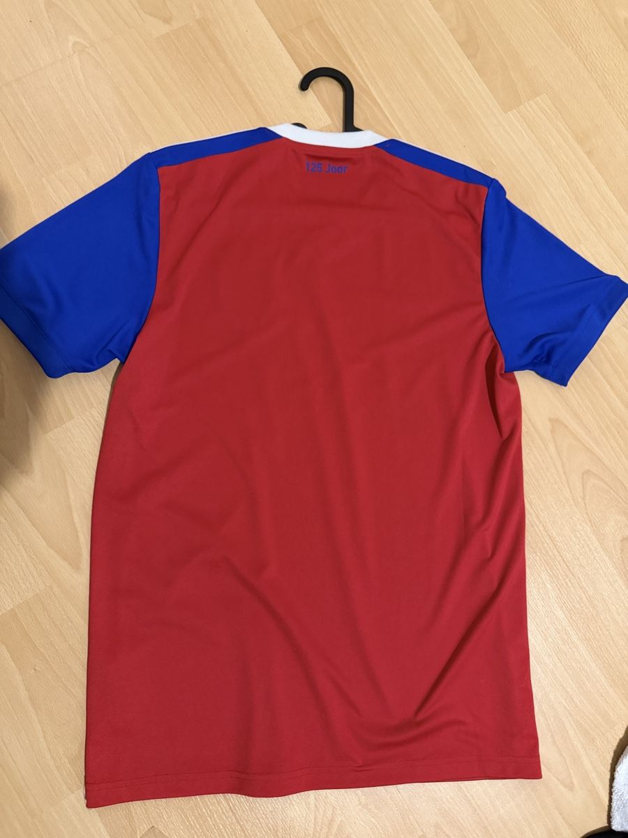 Adidas Canottiere & Pantaloni: FC Basel Trikot – Usato da Reinach BL venduto da Schaenzilia 1