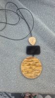 Collana con pendente composto da 3 elementi marrone e nero
