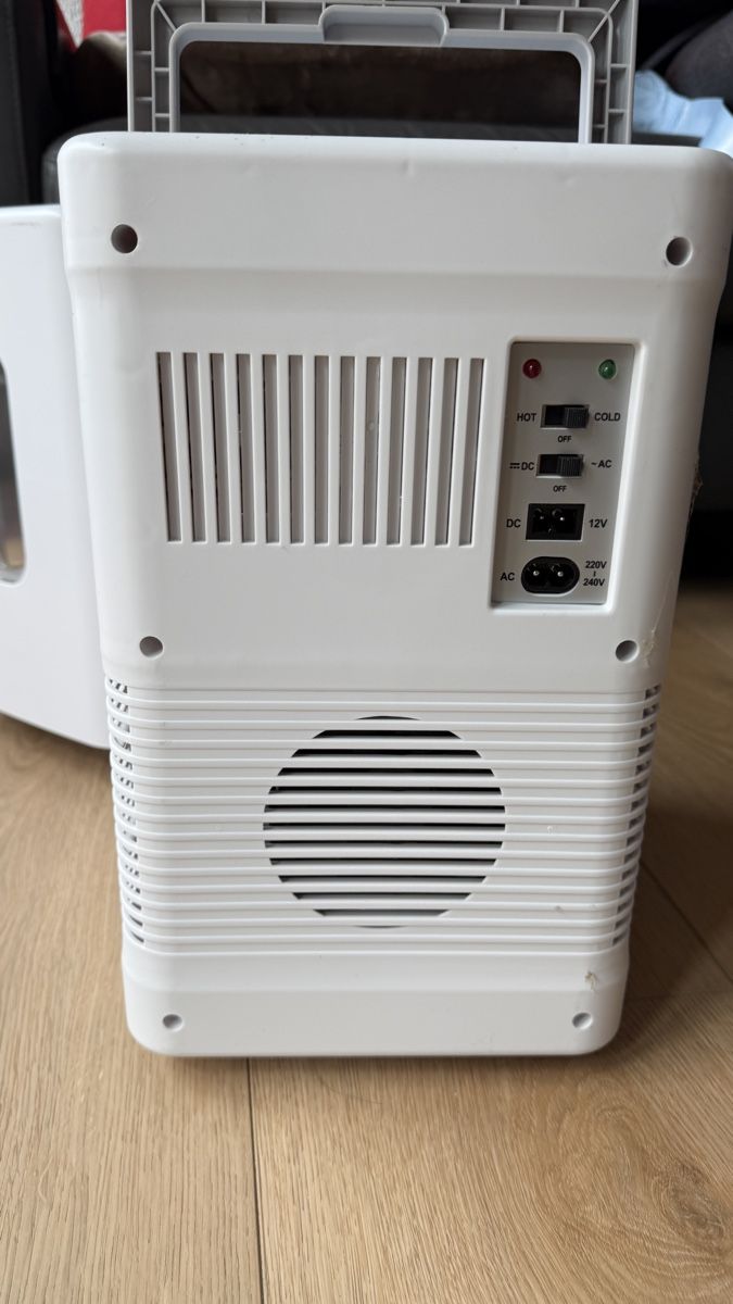 Kühlschrank: Mini Kühlschrank 12V und 220 V – Gebraucht aus Ittigen von Hkundup 2