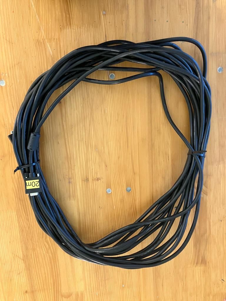 Cavi: VGA Kabel 20m – Usato da Zuzwil SG venduto da Skotm