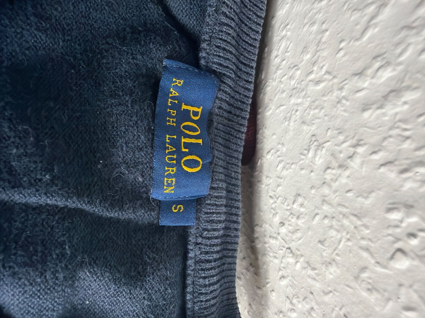 Ralph Lauren Maglioni & Felpe: Pull col V Ralph Lauren Bleu Marine - S – Nuovo (secondo la descrizione) da Hauterive NE venduto da Leo_o 1