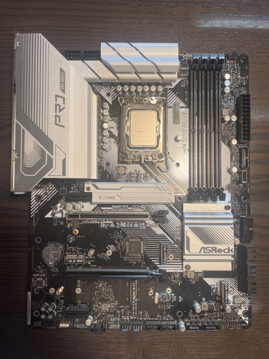 Intel Composants électroniques: Intel Core i9-13900K  – D'occasion à Winterthur par L.Khan 1