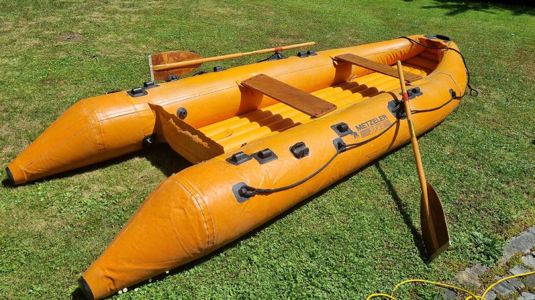 Metzeler Barche: Schlauchboot METZELER JUCA'S orange mit Paddel – Difettoso da Hittnau venduto da starlet 3