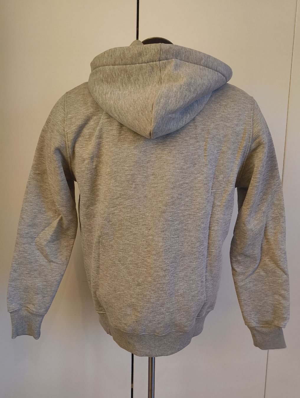 Alpha Industries Maglioni & Felpe: Alpha Industries Basic Zip Hoodie grau Grösse S neu – Nuovo e nell'imballaggio originale da Uitikon Waldegg venduto da PJLS1 2