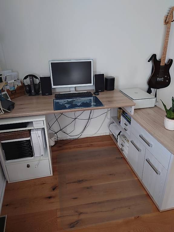 Scrivanie: Bürotisch mit Schrank – Usato da Luzern venduto da yezariael7