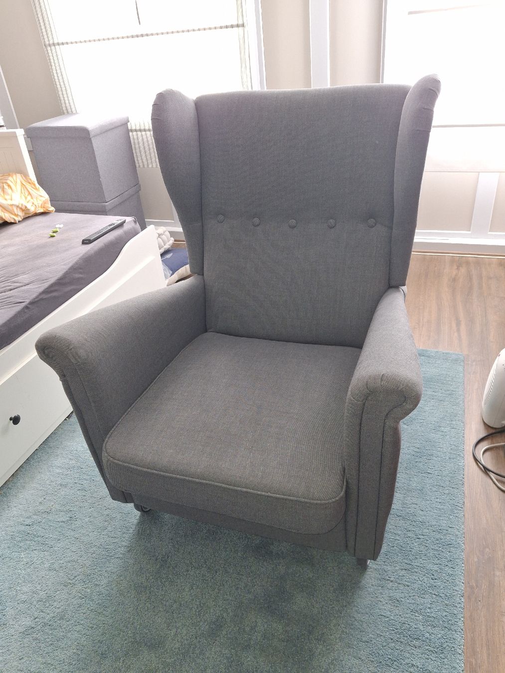Ikea Strandmon Ohrensessel mit Liegefunktion (Gebraucht) in Eschlikon TG für CHF 66 – nur Abholung auf Ricardo kaufen