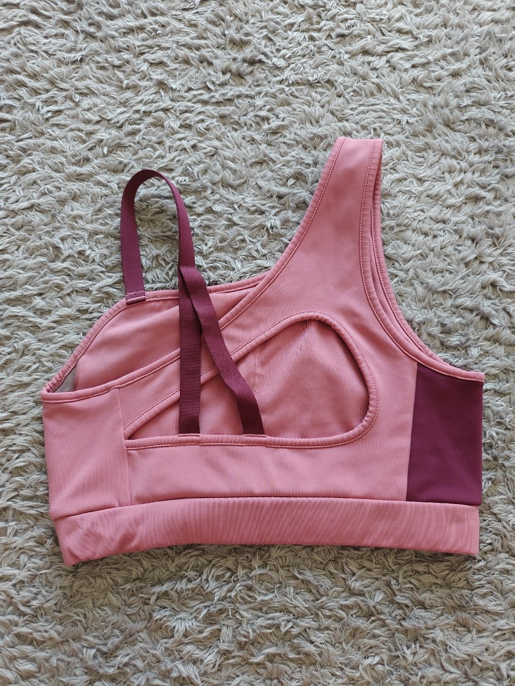 Gymshark Altra biancheria intima: Gymshark Sport BH – Usato da Pieterlen venduto da Saemelili 4