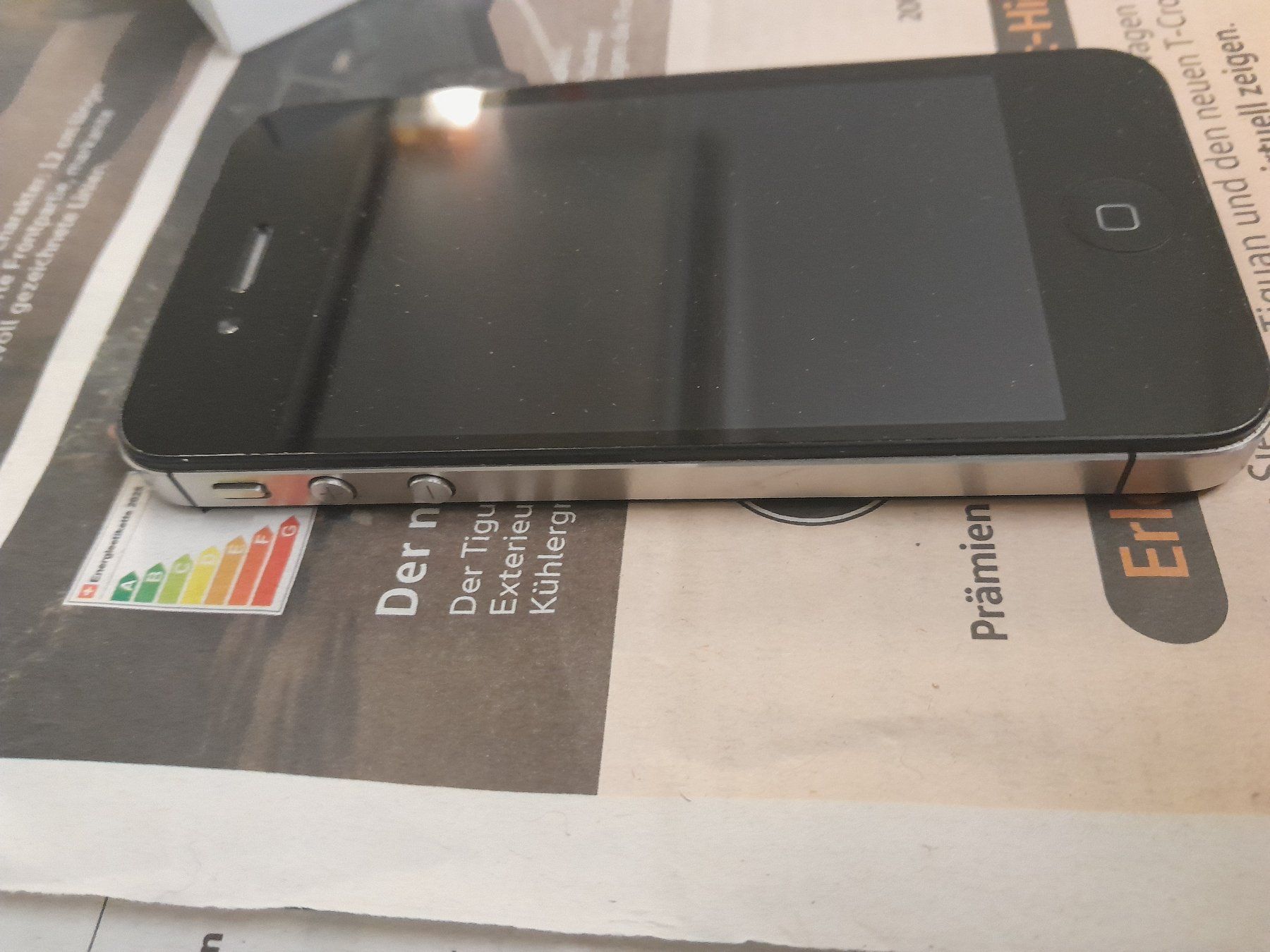 Apple Telefoni cellulari / Smartphones: IPhone 4 – Usato da Rüti ZH venduto da Alemanni 2