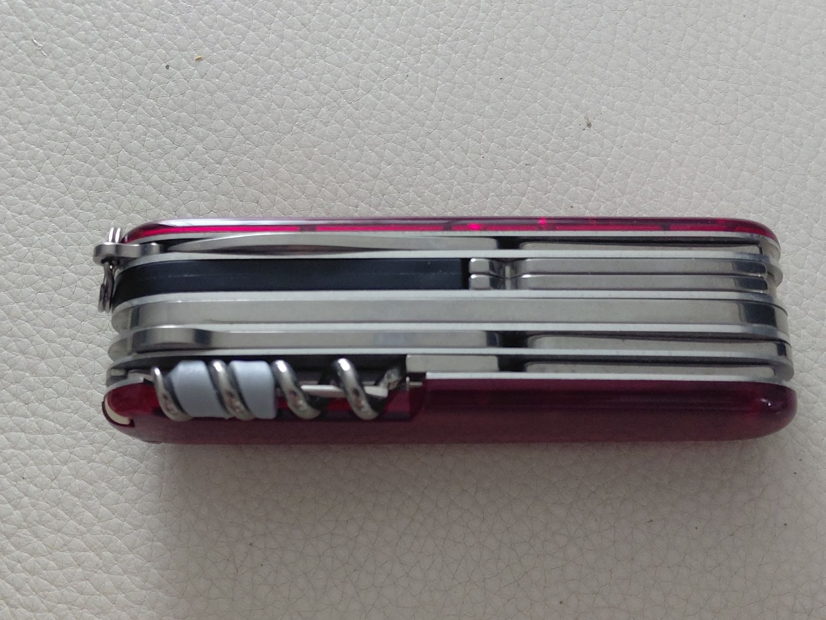 Victorinox Taschenmesser: Victorinox CyberTool M Ruby Top Zustand – Neu (gemäss Beschreibung) aus Belp von mar_76s8 7